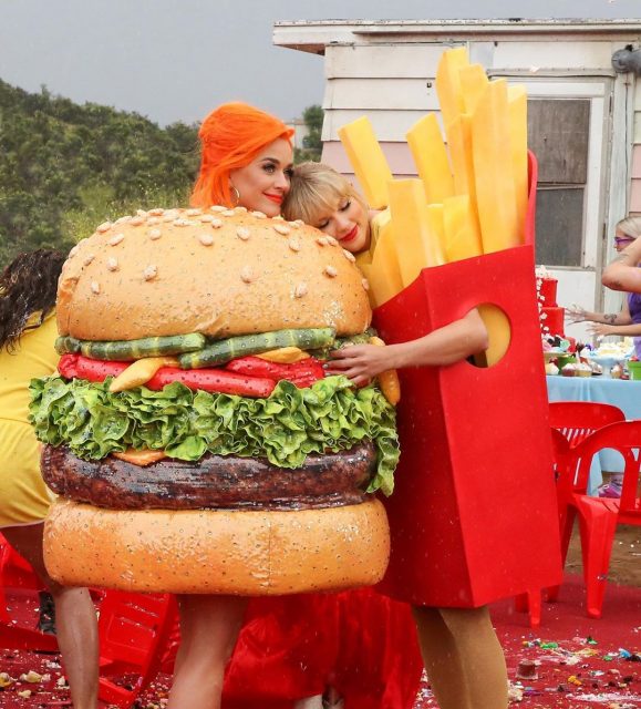 Taylor Swift and Katy Perry Really Dressed Up As a Moschino Happy Meal