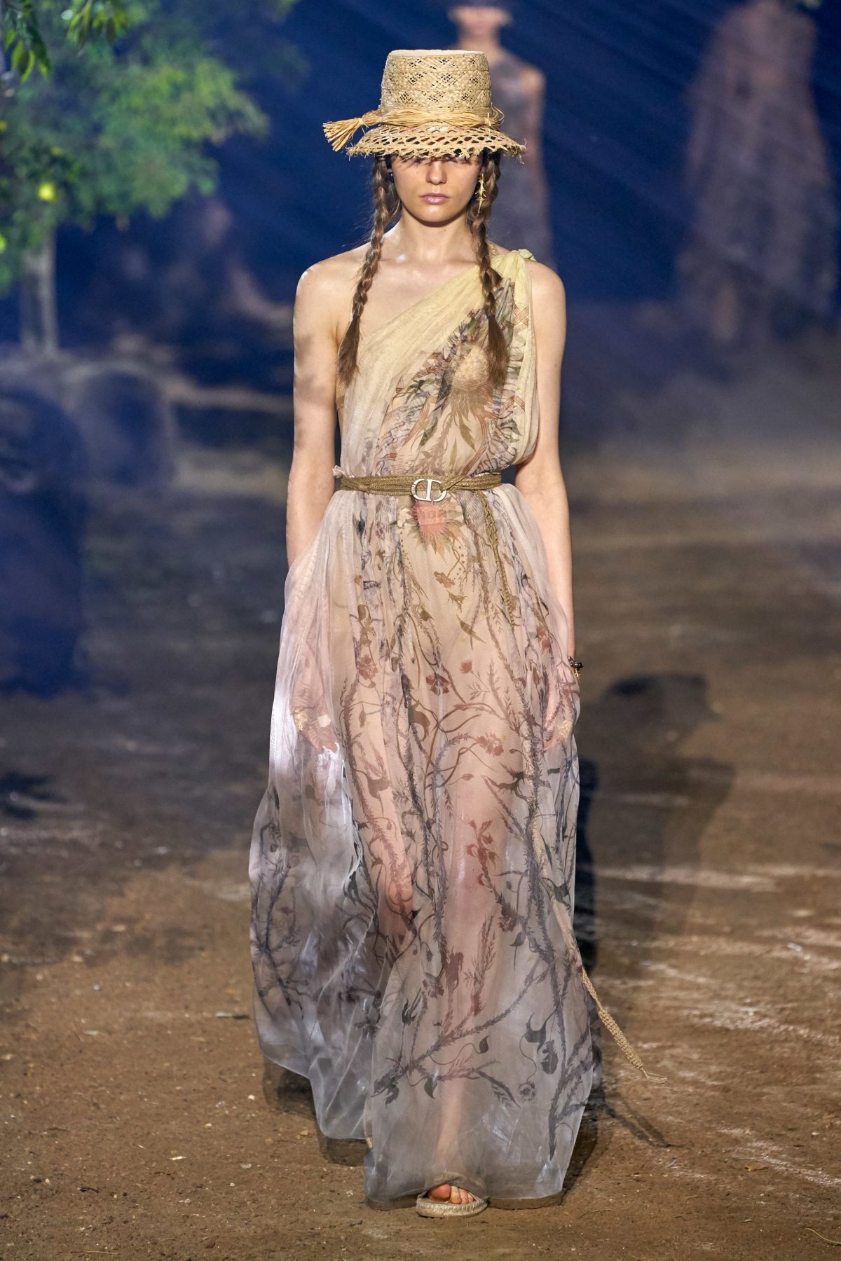 Every Look from Christian Dior Haute Couture Spring/Summer 2020 – CR  Fashion Book