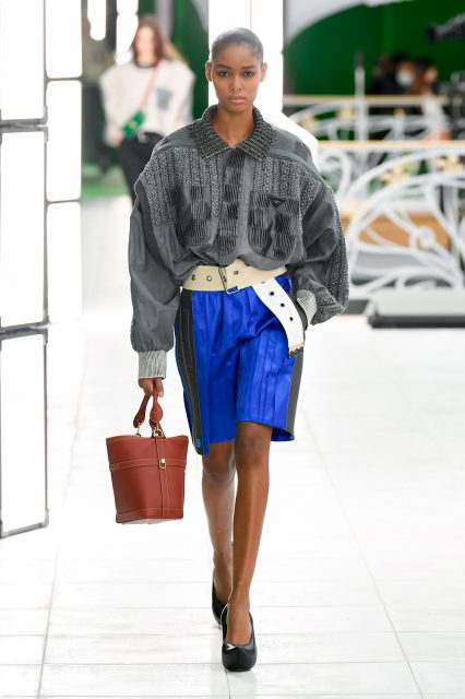 Louis Vuitton Pulls Off Virtual Reality For Spring/Summer 2021 – Vogue ...