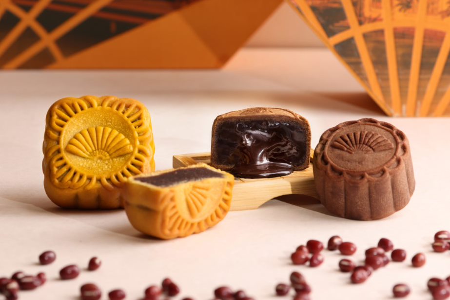 COVA Presents an Exquisite Mooncake Collection This Mid-Autumn Festival