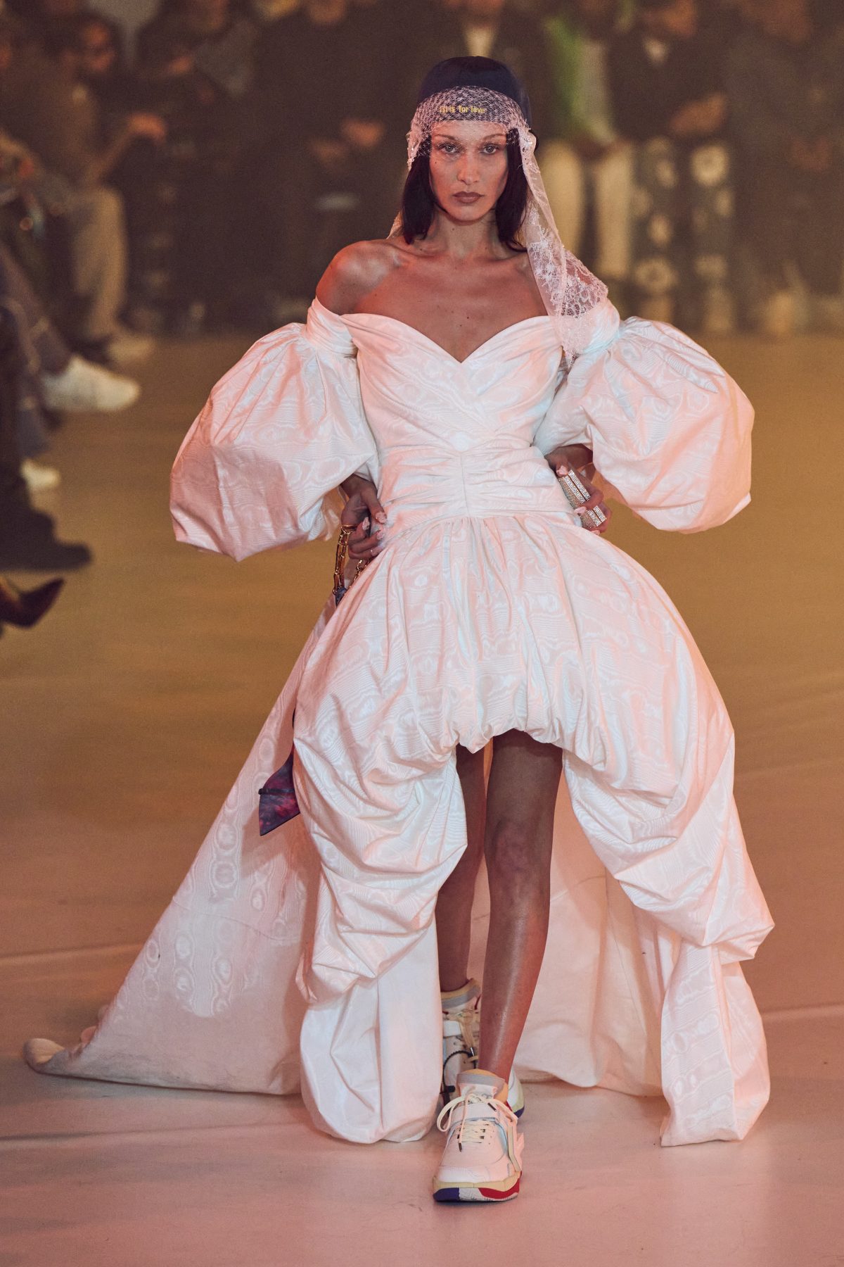 Naomi Leads The World's Top Models In Emotional Tribute To Virgil