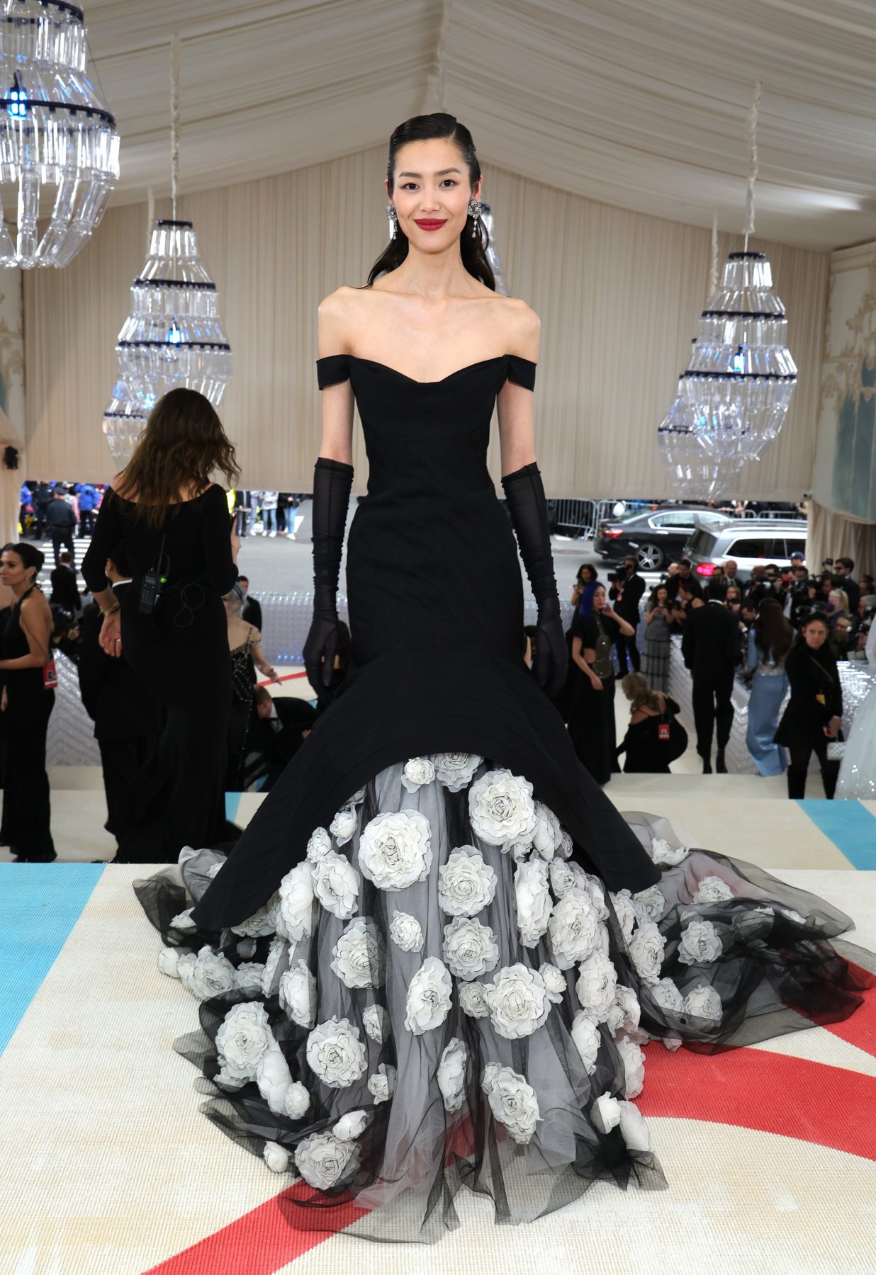 Asian Stars Offer a Fashion Masterclass at the Met Gala - EnVi Media