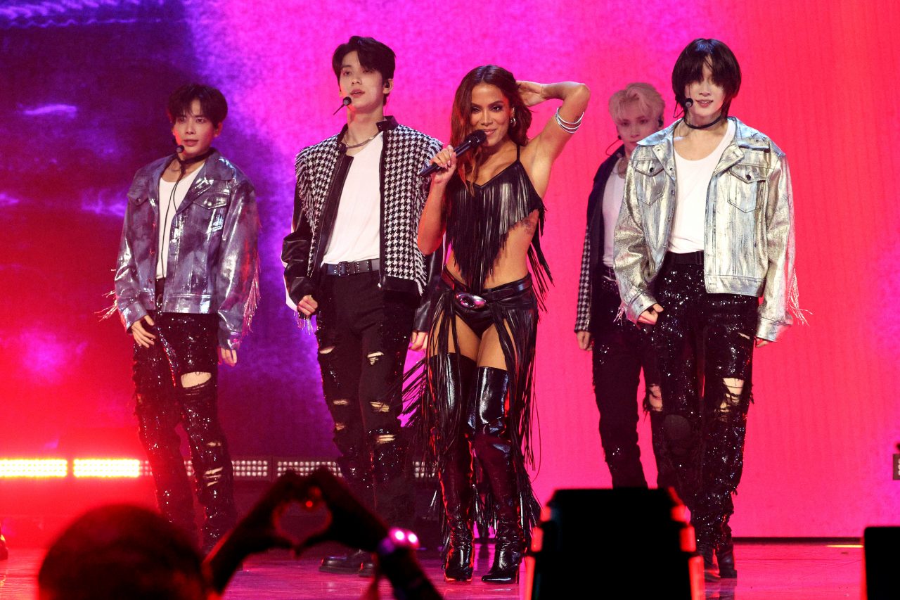 男團 TXT 於 VMA 2023 獲得「PUSH Performance of the Year」獎項！更首次演出與 Anitta 合作的 ...