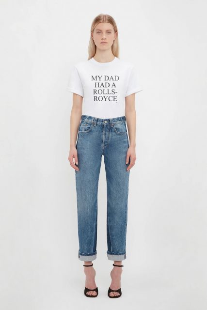 來自 Victoria Beckham 的幽默！價值130歐元的「My Dad Had A Rolls-Royce」T-shirt 你想要嗎？為何時尚界對Slogan設計特別鍾情？