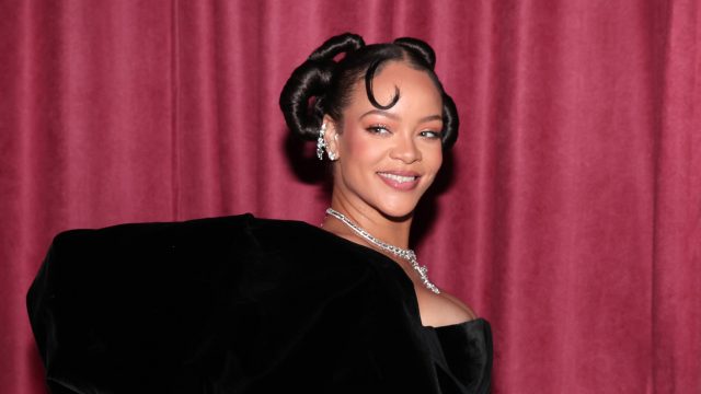 回顧流行天后Rihanna 14個最閃耀的珠寶時刻