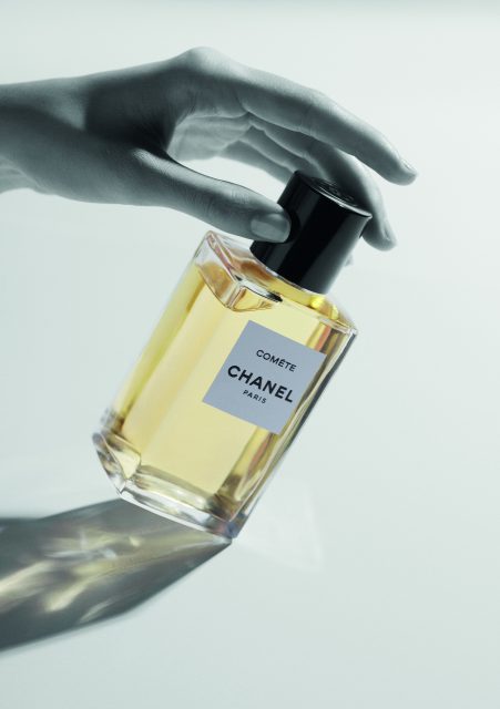 夏日美容之選｜Chanel全新Comète「彗星」香水、Prada Beauty登陸香港熱賣Monochrome唇膏 你知入手的全新夏季產品！