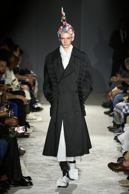 Comme des Garçons 以「希望之光」為題，表現當代詩意｜Spring / Summer 2025 Menswear