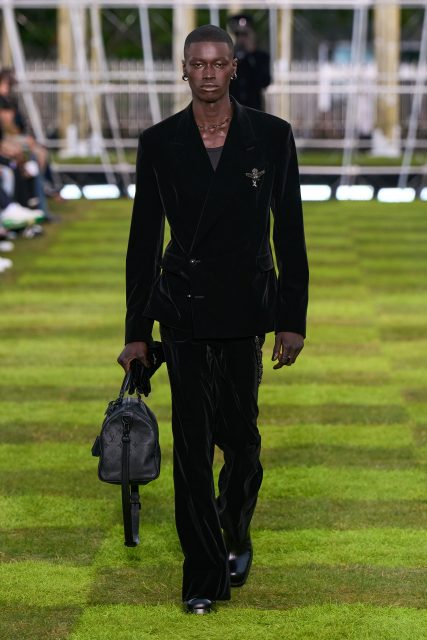 「世界是你們的」Pharrell Williams在Louis Vuitton慶祝人類的共融與多元｜Spring/Summer 2025 Menswear
