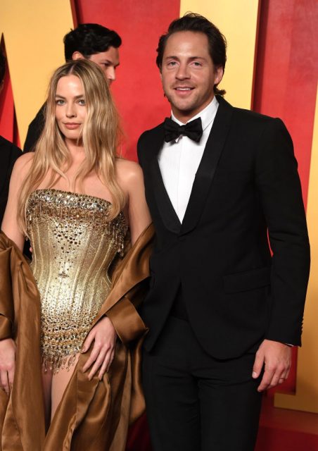 《Barbie》女星 Margot Robbie 要當媽媽了！與丈夫 Tom Ackerley 結婚 8 年後迎來第一胎